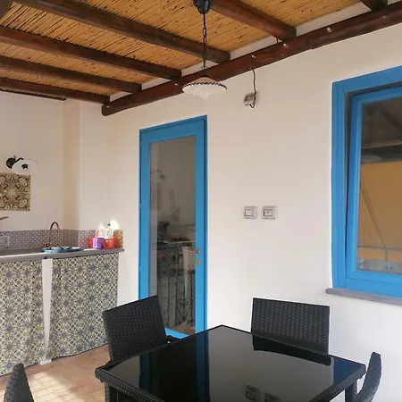 La Casa Dell'architetto Con Terrazza Panoramica In Centro Storico E A Due Passi Dal Porto Casa vacanze *